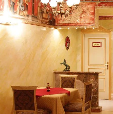 Boutique Fernando 3* Tirana