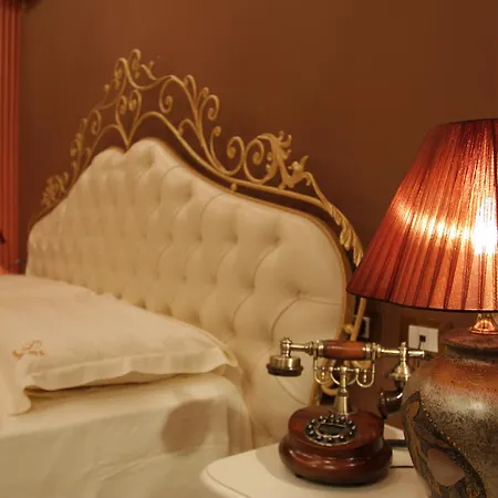 Boutique Fernando Hotell Tirana