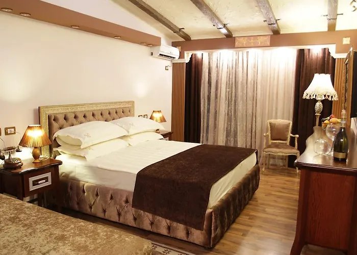 Boutique Fernando 地拉那