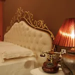 Boutique Fernando فندق تيرانا