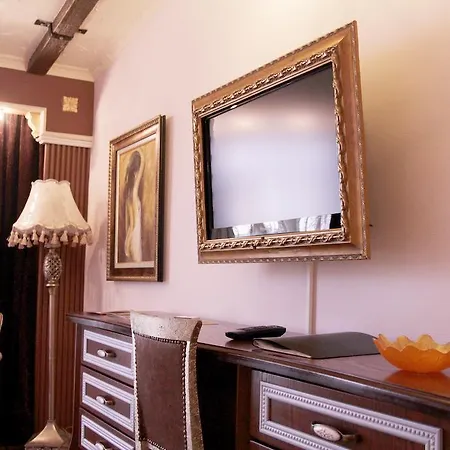 Boutique Fernando Szálloda Tirana