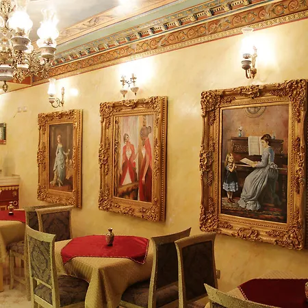 Boutique Fernando 3* Tirana