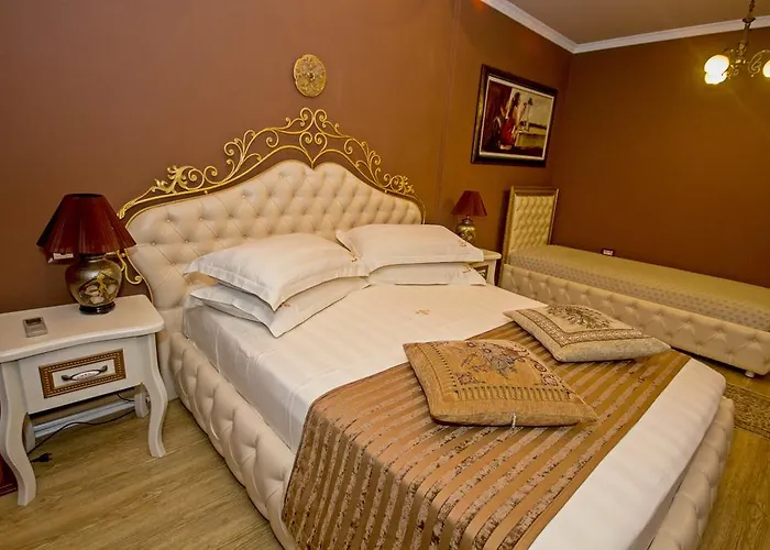 Boutique Fernando Tirana